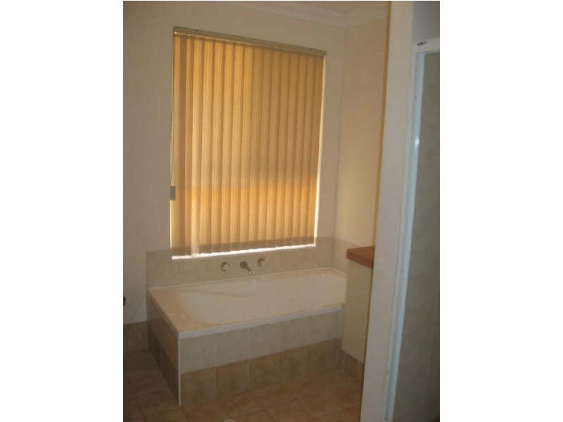 9/250 Belgravia Street, Cloverdale WA 6105