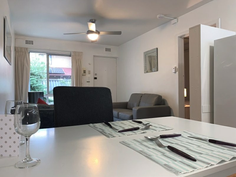 2/348A Mill Point Road, South Perth WA 6151