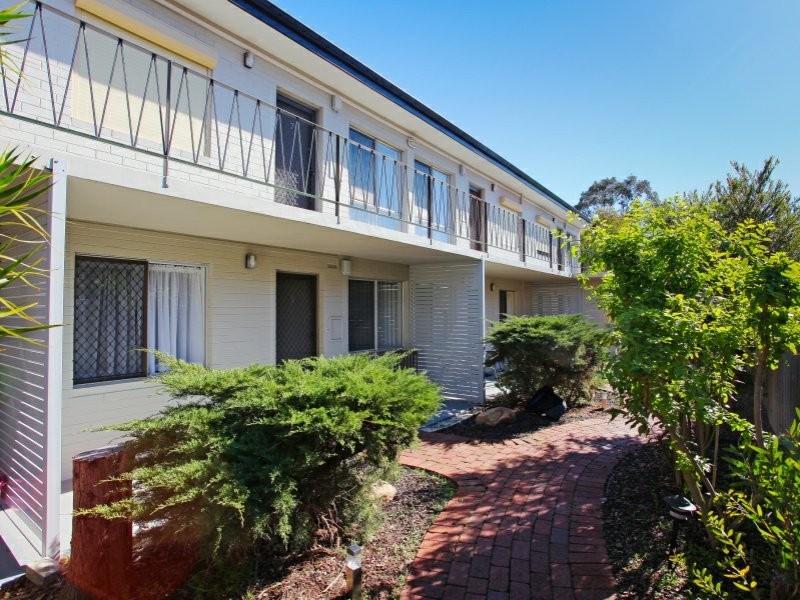 2/348A Mill Point Road, South Perth WA 6151