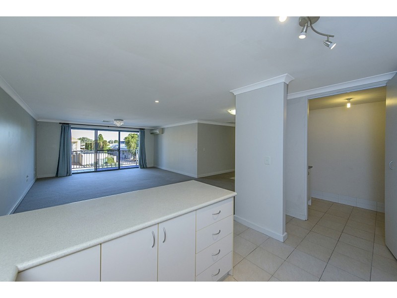 21/27 Burton Street, Bentley WA 6102
