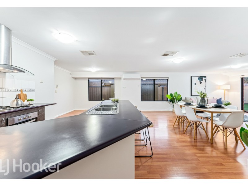 52 Salesian Court, Queens Park WA 6107