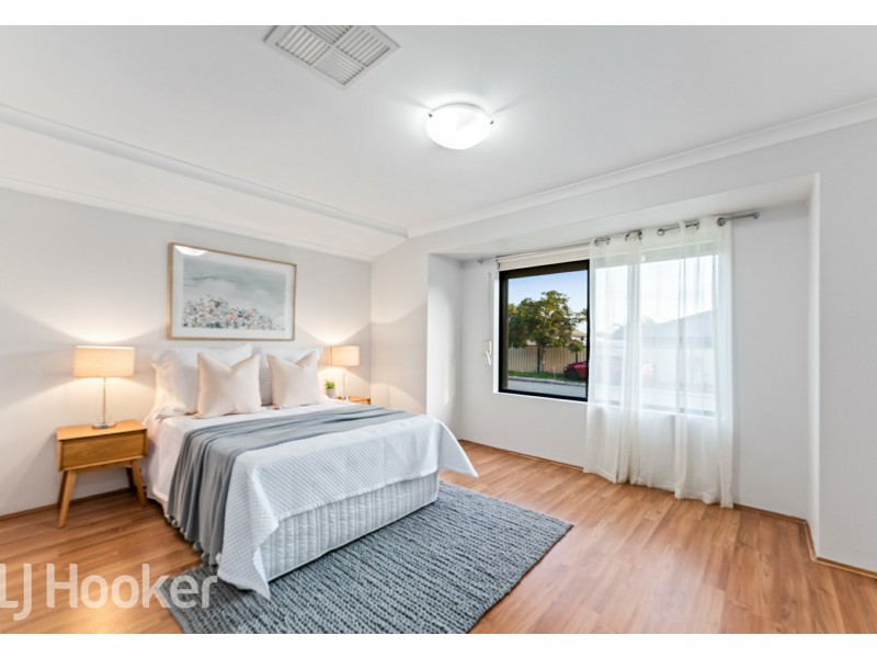 52 Salesian Court, Queens Park WA 6107