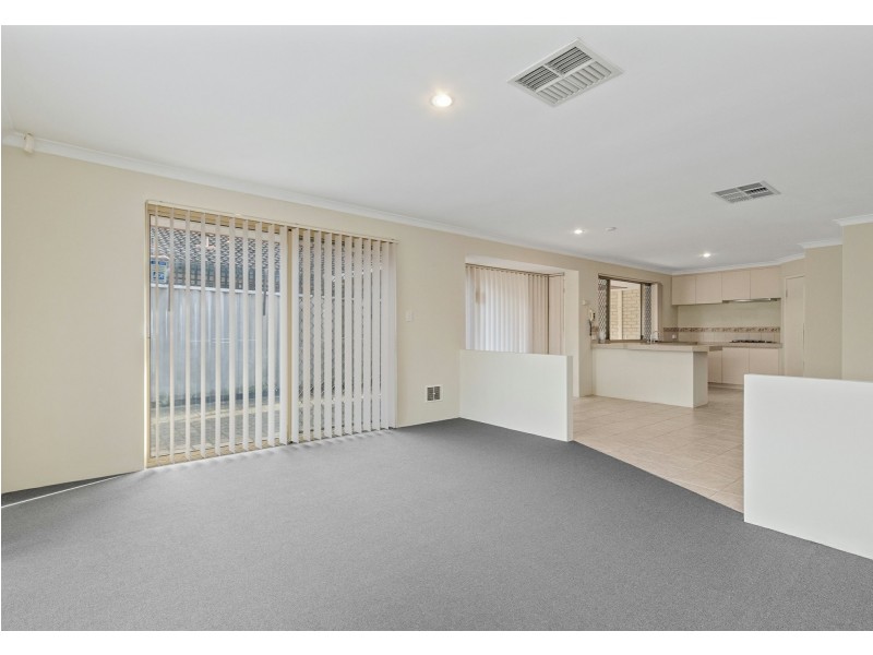 2 Griffin Close, Langford WA 6147