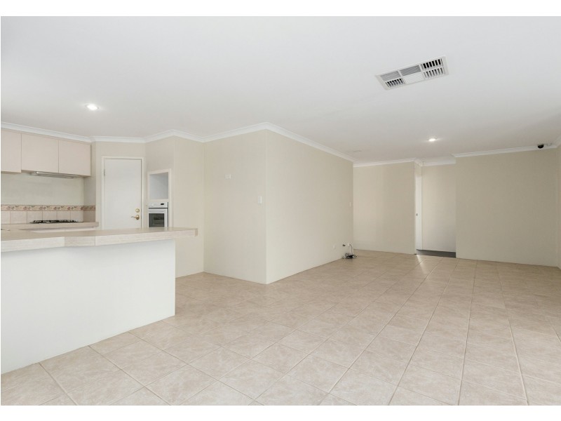 2 Griffin Close, Langford WA 6147