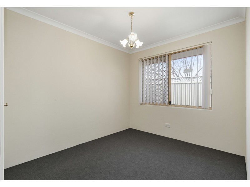 2 Griffin Close, Langford WA 6147