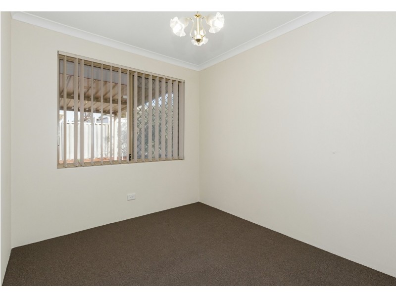 2 Griffin Close, Langford WA 6147