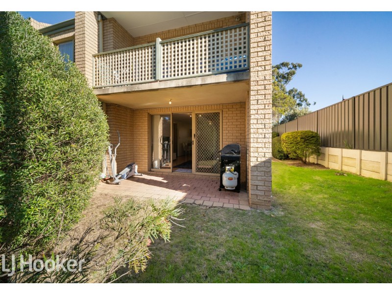 4/131 Berwick Street, Victoria Park WA 6100