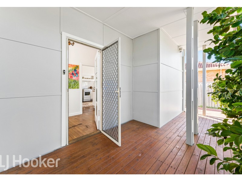 365 Sydenham Street, Belmont WA 6104