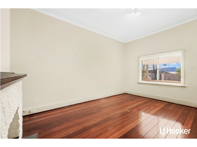 75 Berwick Street, Victoria Park WA 6100