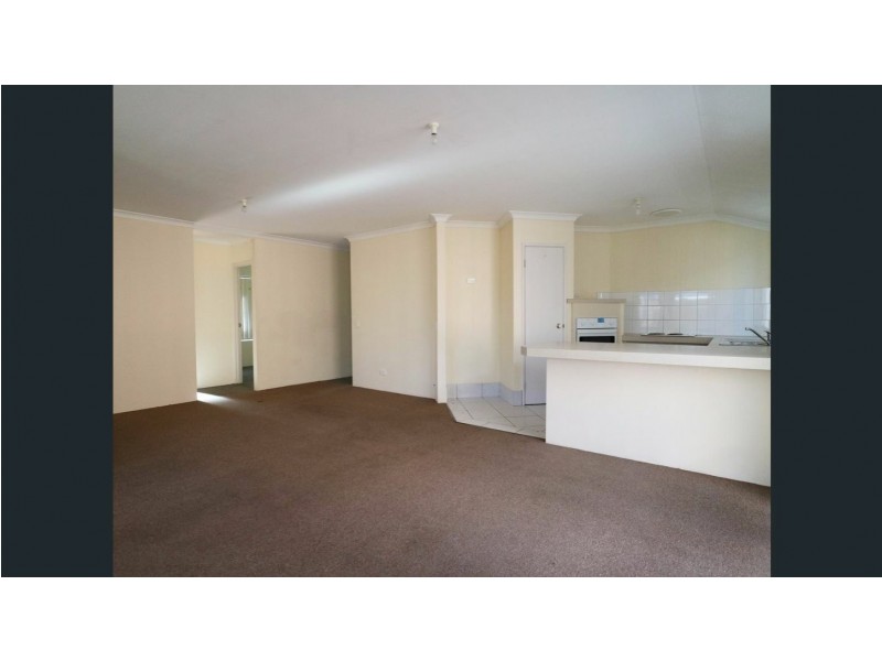 4/12 Gregory Street, Belmont WA 6104