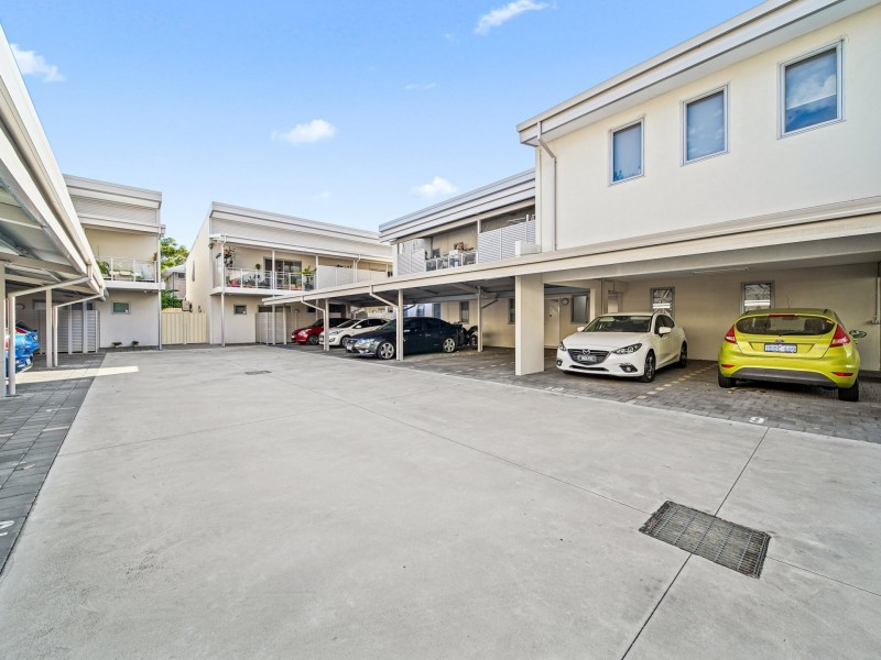 12/136 Leake Street, Belmont WA 6104
