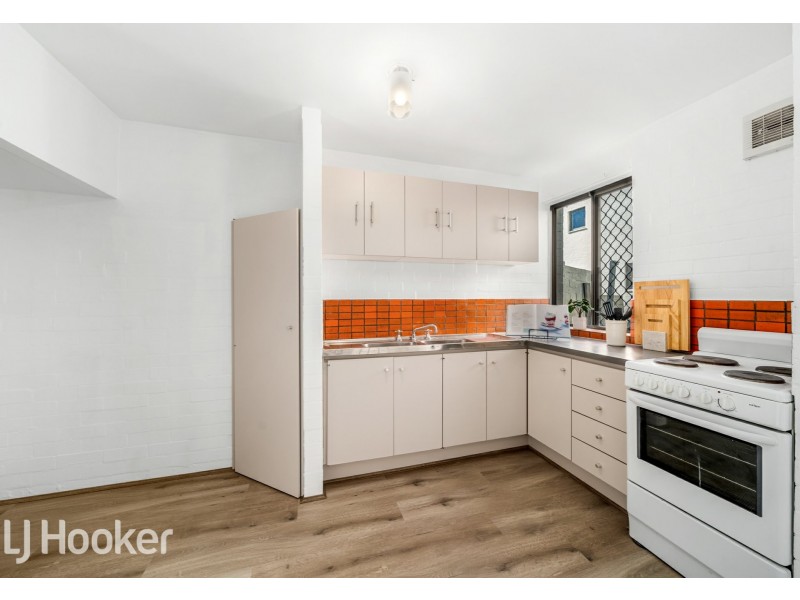 31/64 McMaster Street, Victoria Park WA 6100