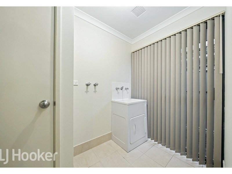 3 Serisier Parkway, Queens Park WA 6107