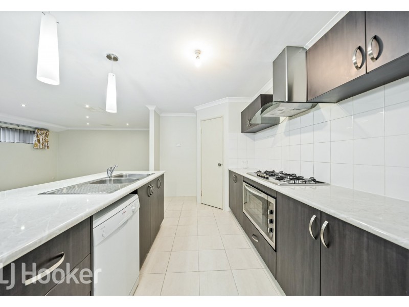 3 Serisier Parkway, Queens Park WA 6107