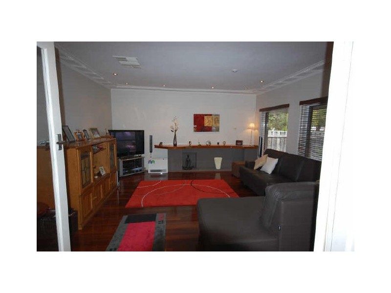 34 Walpole Street, Bentley WA 6102