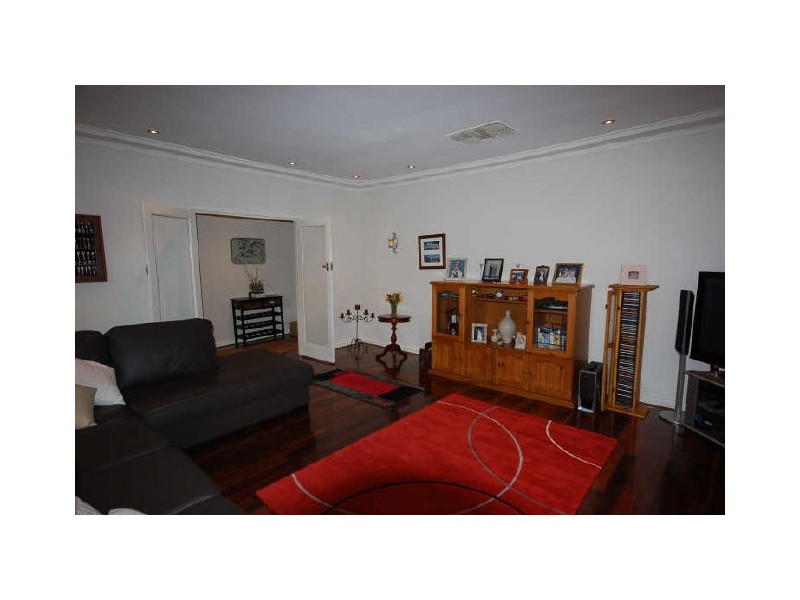 34 Walpole Street, Bentley WA 6102