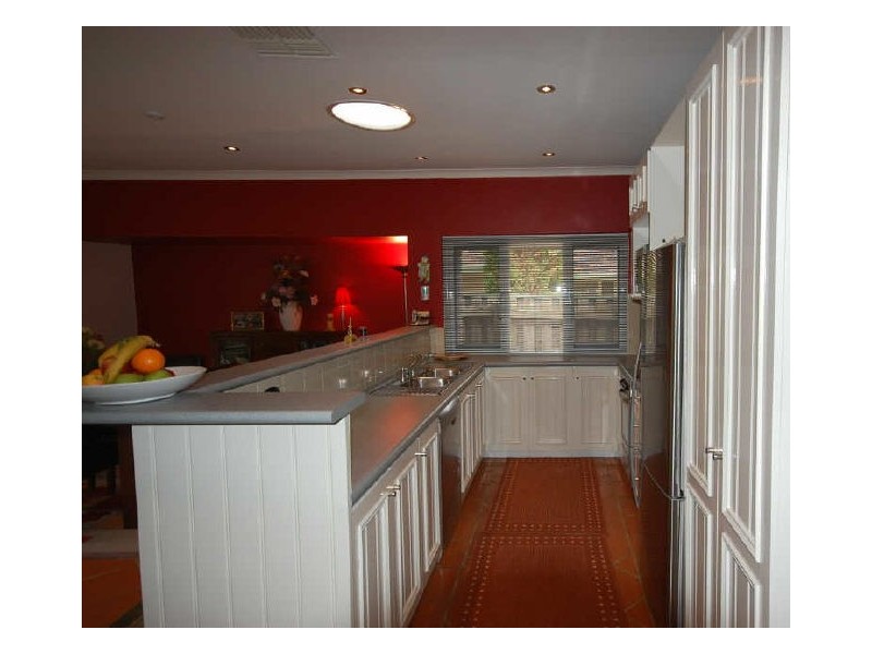 34 Walpole Street, Bentley WA 6102