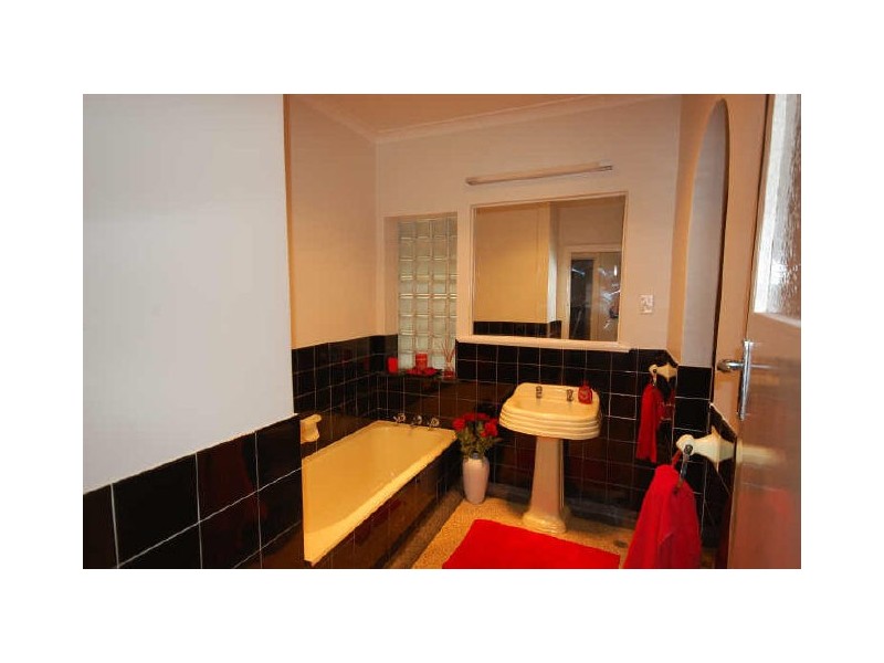 34 Walpole Street, Bentley WA 6102