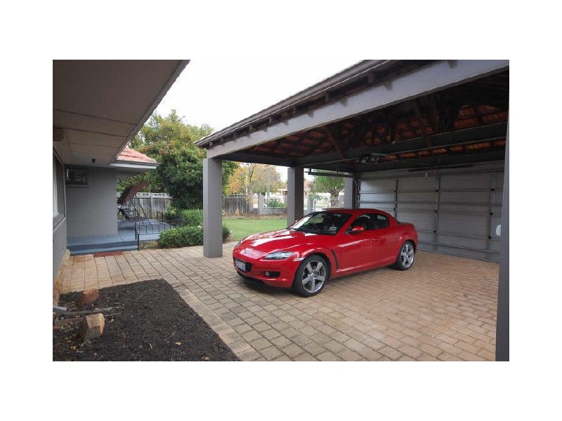 34 Walpole Street, Bentley WA 6102