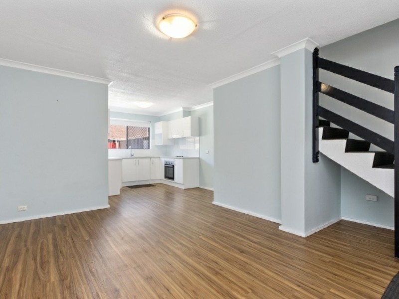 2/1179 Albany Highway, Bentley WA 6102