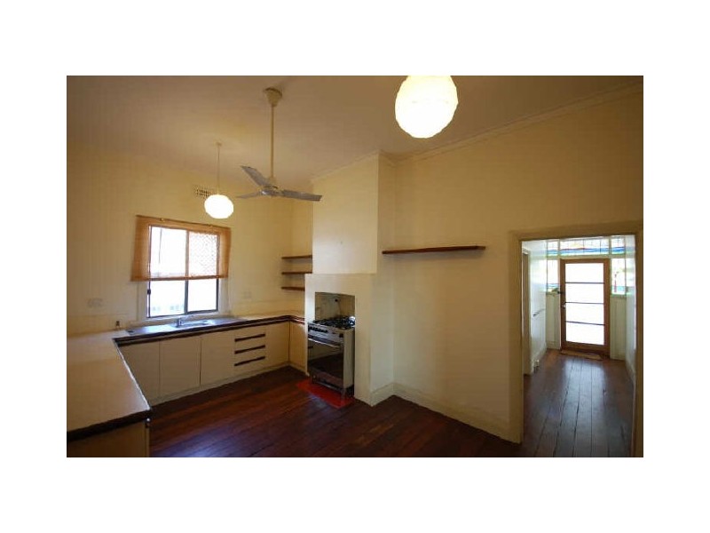 222 Berwick Street, Victoria Park WA 6100