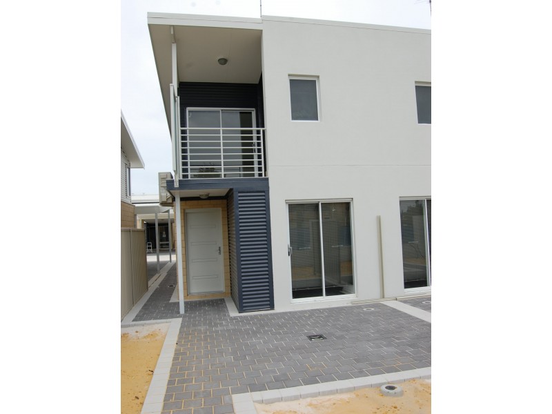 14/21 Bent Street, Cannington WA 6107