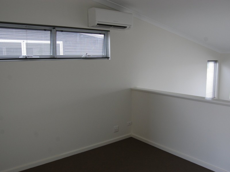 14/21 Bent Street, Cannington WA 6107