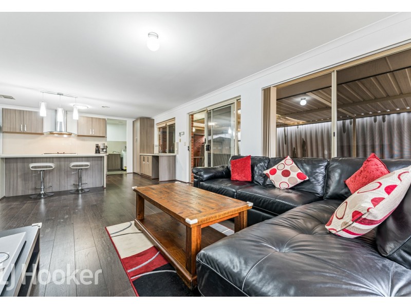 7 Freshwater Drive, Atwell WA 6164