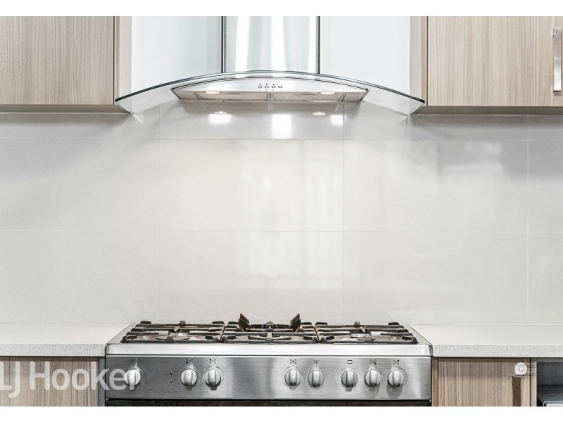 7 Freshwater Drive, Atwell WA 6164