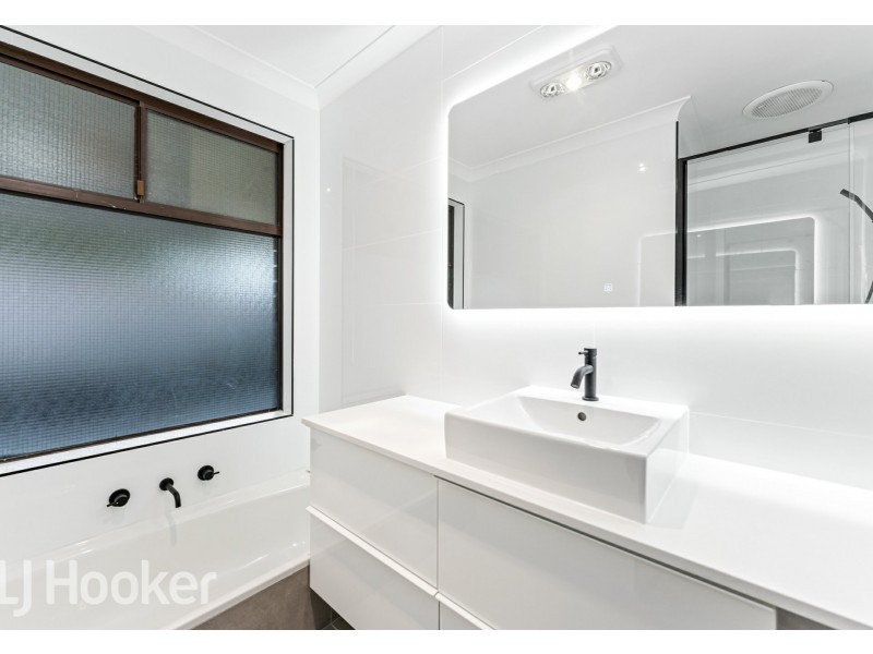 22 Minda Place, Wanneroo WA 6065