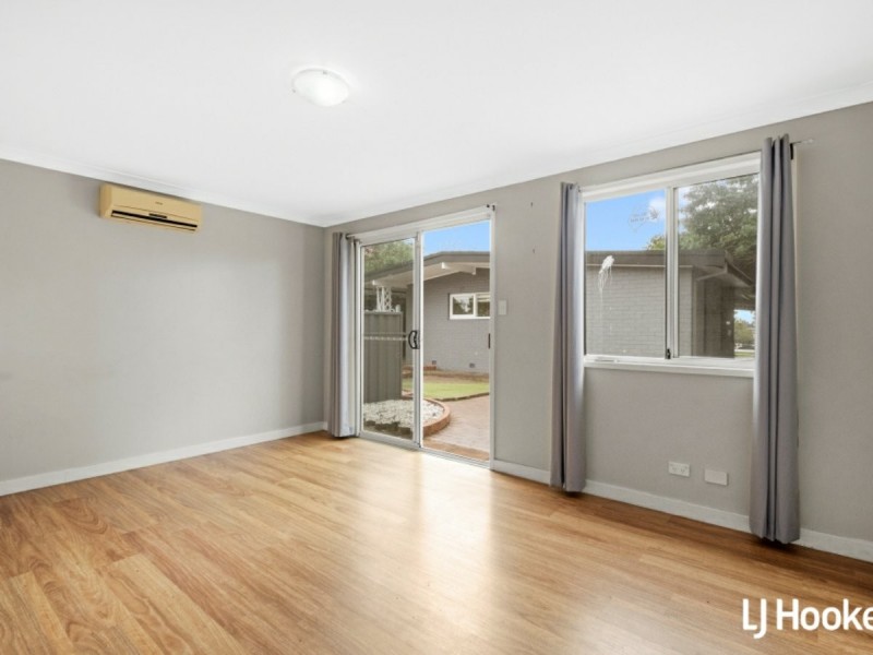 8 Swanley Street, Gosnells WA 6110