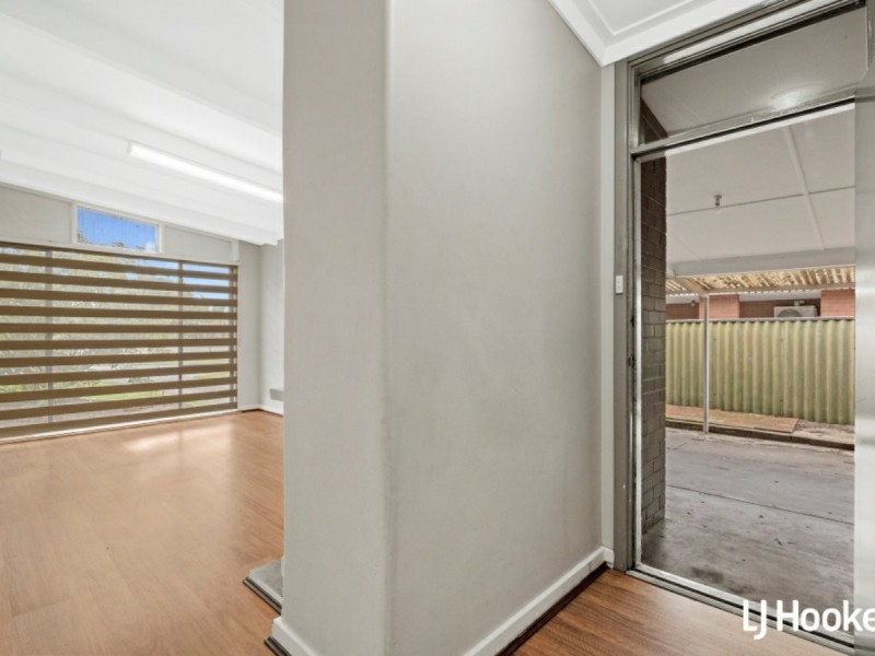 8 Swanley Street, Gosnells WA 6110