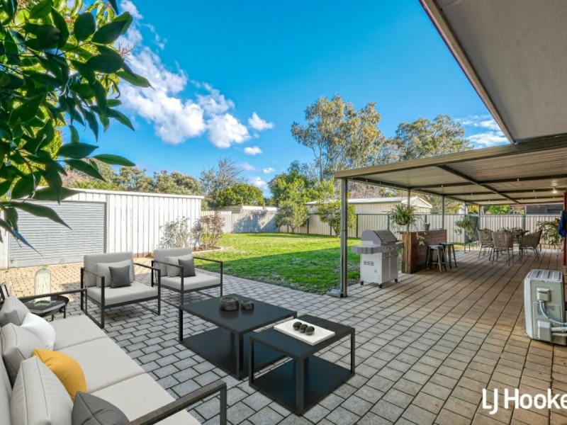 49 O’Sullivan Drive, Camillo WA 6111