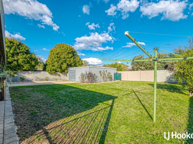 49 O’Sullivan Drive, Camillo WA 6111