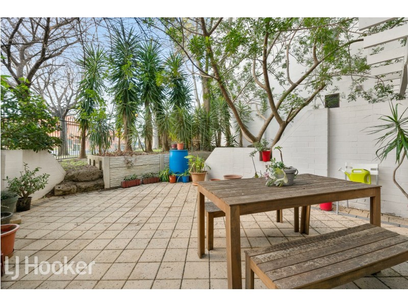 4/21 Leonard Street, Victoria Park WA 6100