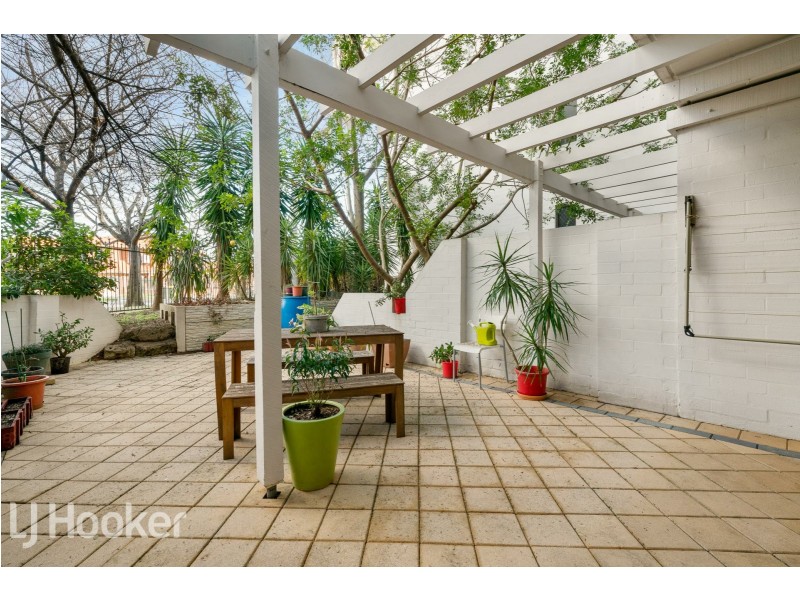 4/21 Leonard Street, Victoria Park WA 6100