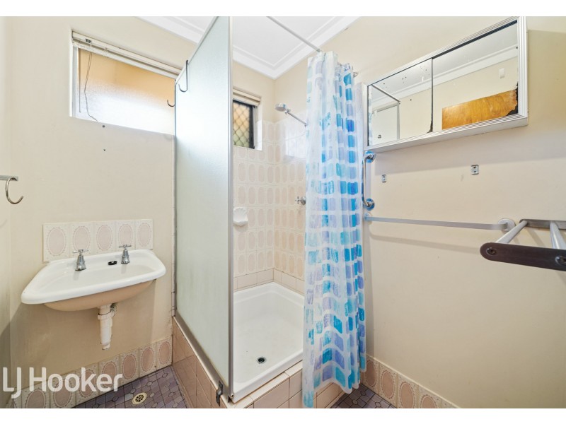 2A Grantham Place, Carlisle WA 6101