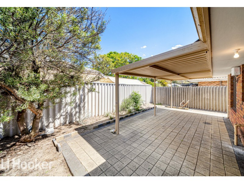 2A Grantham Place, Carlisle WA 6101
