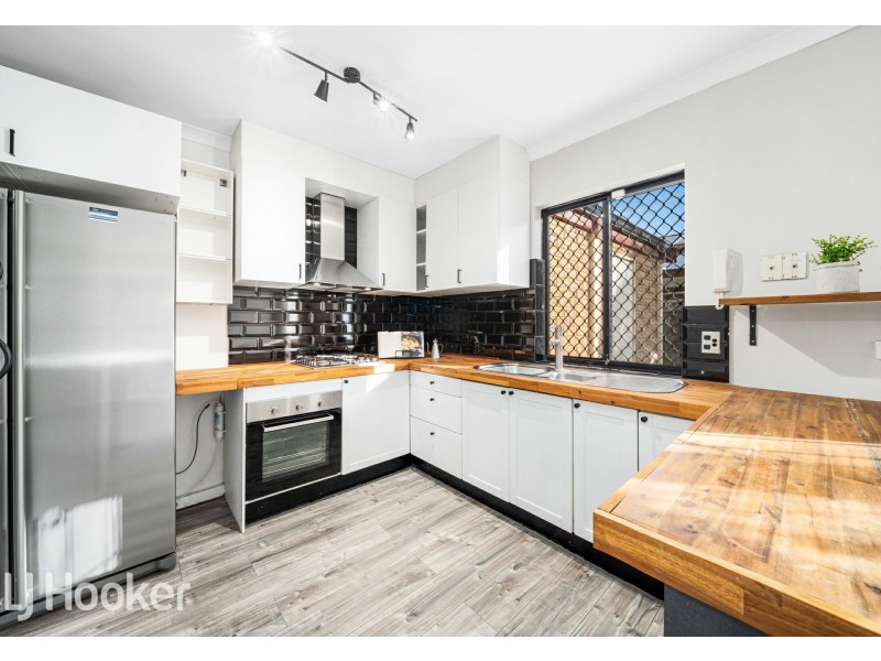 12/20 Gochean Avenue, Bentley WA 6102