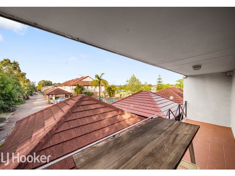 12/20 Gochean Avenue, Bentley WA 6102
