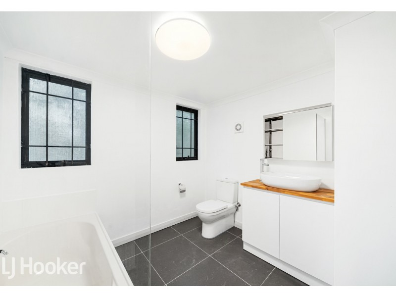 12/20 Gochean Avenue, Bentley WA 6102