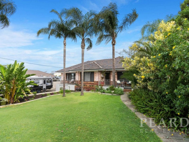 41 Beaconsfield Street, St James WA 6102