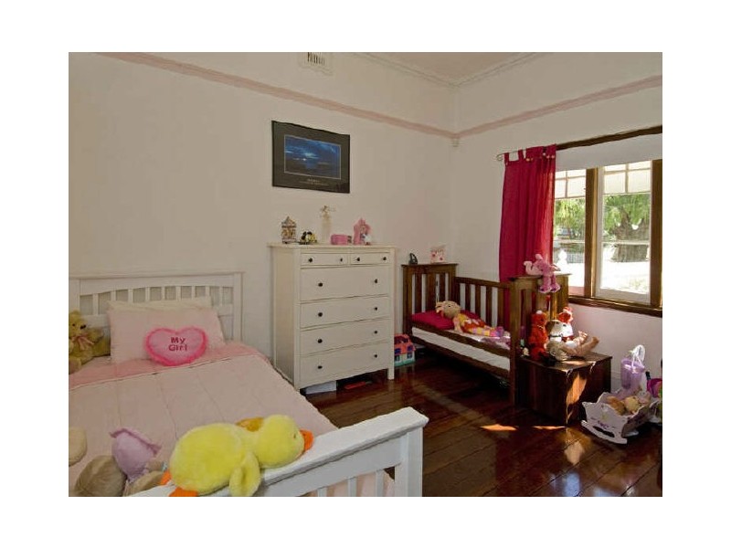 43 Hubert Street, East Victoria Park WA 6101