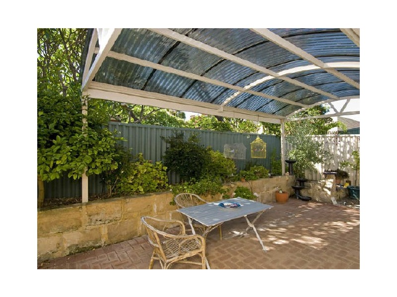 18B Cargill Street, Victoria Park WA 6100