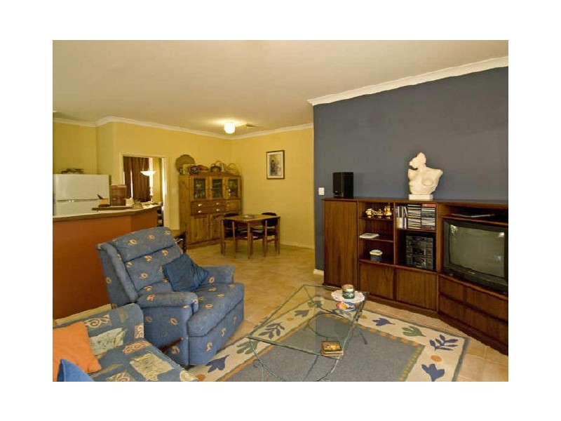 18B Cargill Street, Victoria Park WA 6100