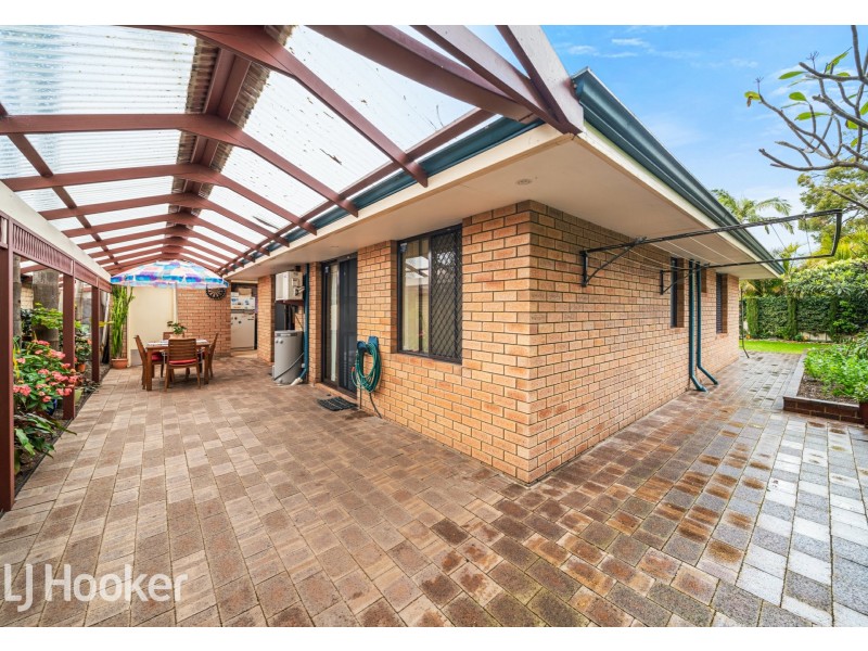 17D Berwick Street, Victoria Park WA 6100