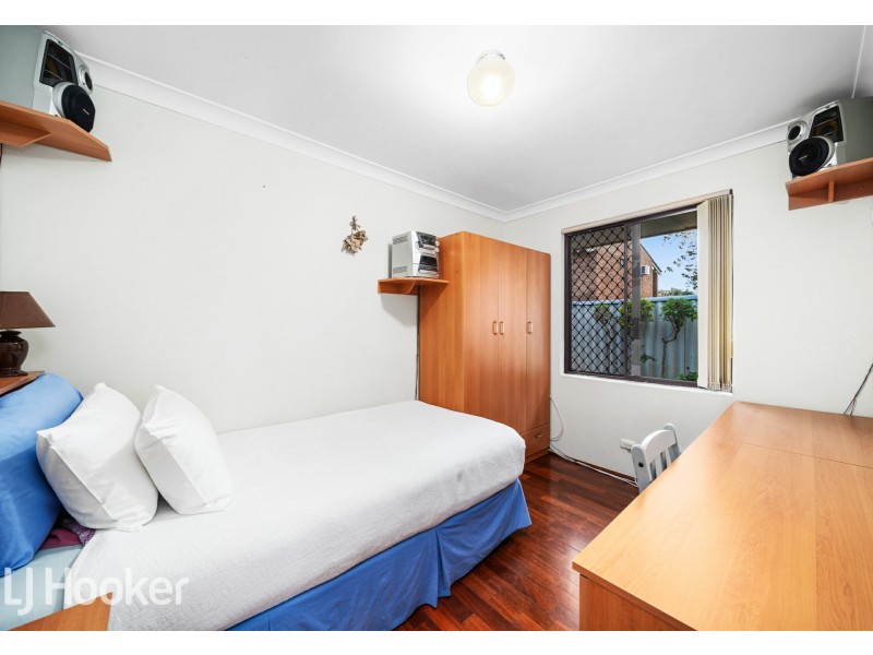 17D Berwick Street, Victoria Park WA 6100