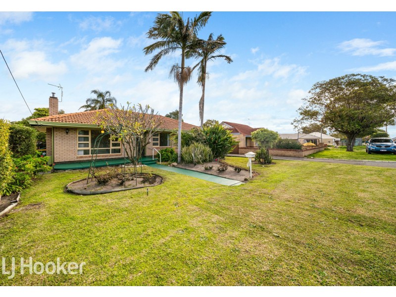 8 Somers Street, Belmont WA 6104