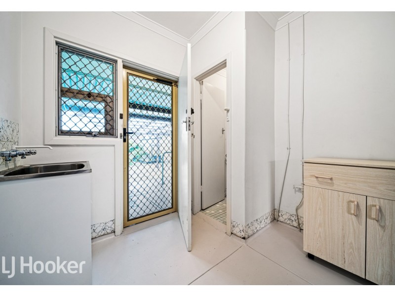 8 Somers Street, Belmont WA 6104