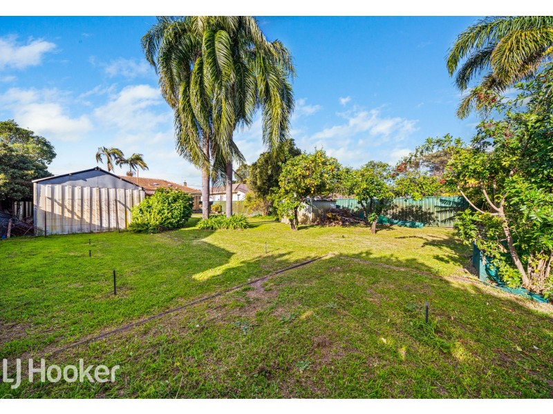 8 Somers Street, Belmont WA 6104